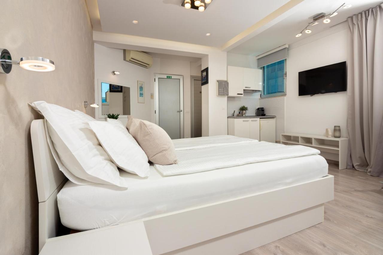 Apartments Lovret Flowers Split Extérieur photo